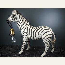 Zebra Bordlampe (Hvit)